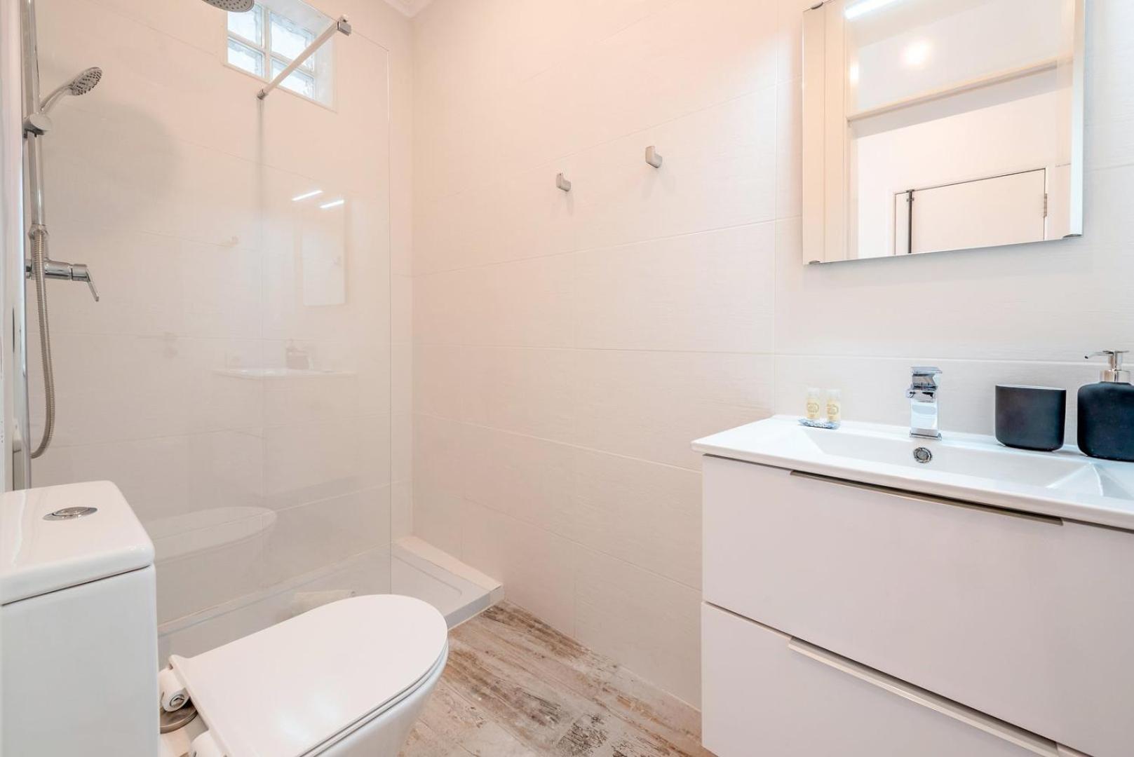 Guestready - Mosaic Terrace Apartment Lisbon Bagian luar foto